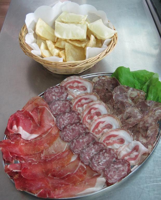 Agriturismo Alla Strozza Voghenza Екстериор снимка