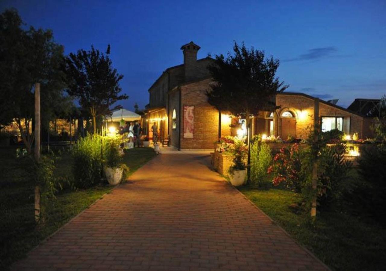Agriturismo Alla Strozza Voghenza Екстериор снимка